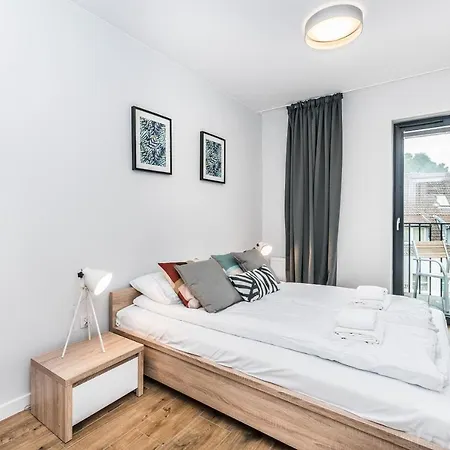 Rent Like - Apartament Koło Brzegu Iv